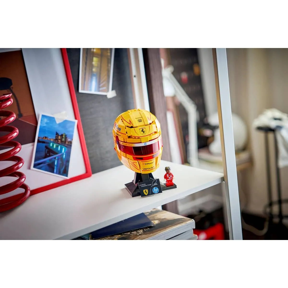 LEGO Scuderia Ferrari HP: Casco de Lewis Hamilton